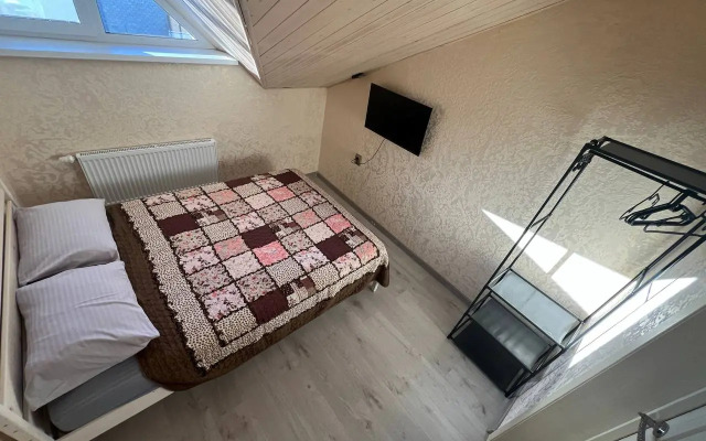 Na Bannom Townhouse