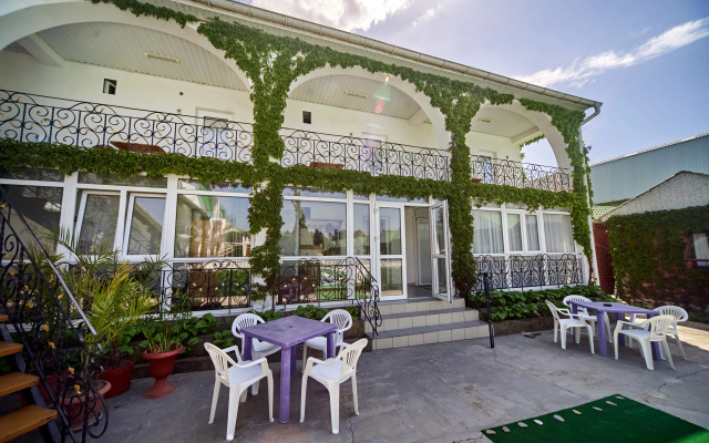 Paradiz Guest House