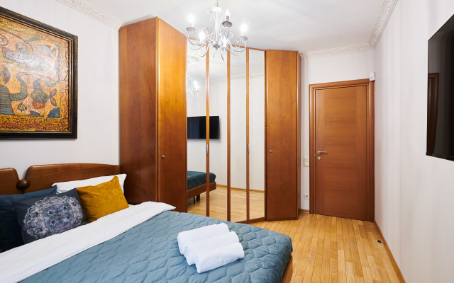 Квартира GM Apartments Булгаков на Патриарших Прудах