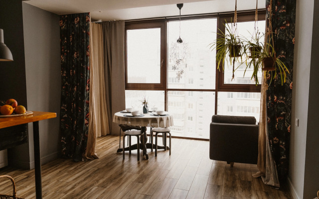 Dizajnerskie S Panoramnyimi Oknami Apartments