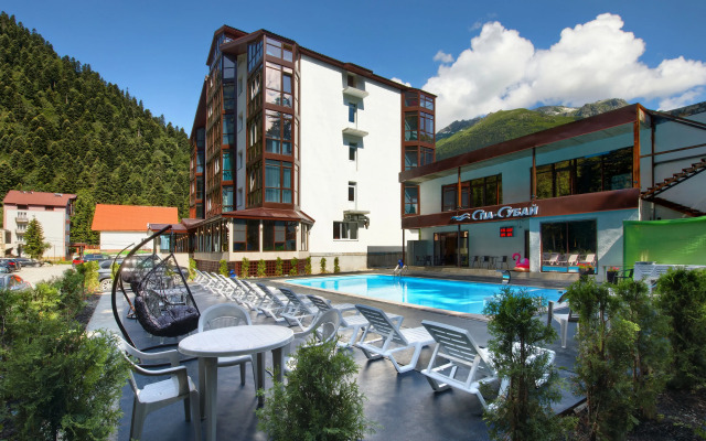 Mirros Subay Hotel Dombay
