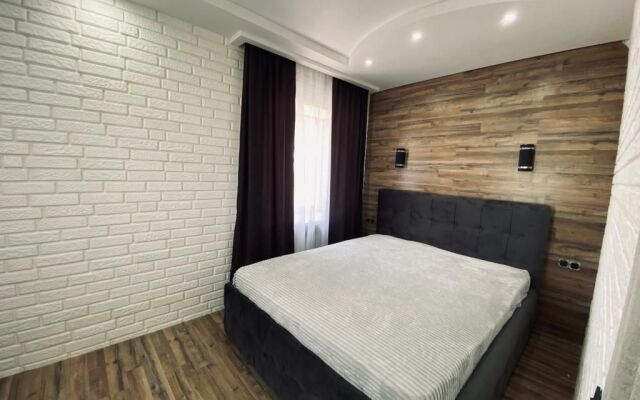 Апартаменты Современные на улице Коммунаров