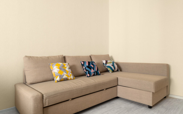 Квартира Тут Живут | Парк и Стадион | Сарабеева 7