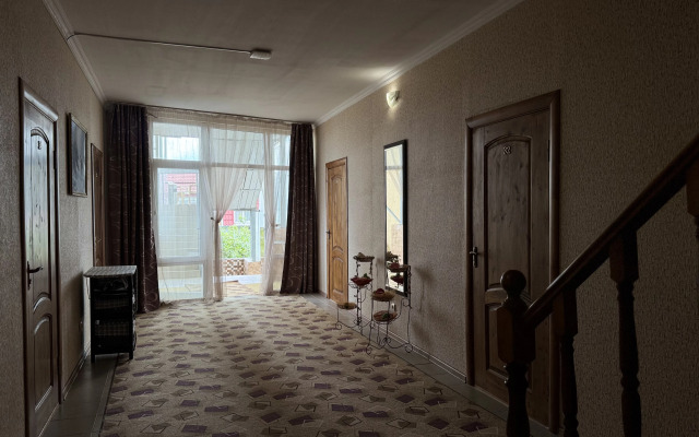 Kalina Gagra Mini hotel