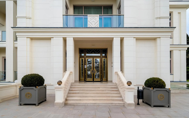 Апартаменты Grand Royal Residences