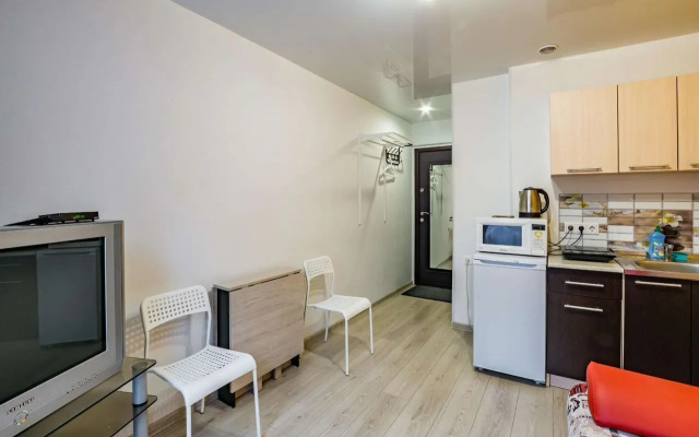 Квартира на Готвальда 15 (Желтая)