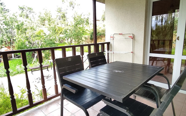 Частный дом Уютный на Берегу Реки