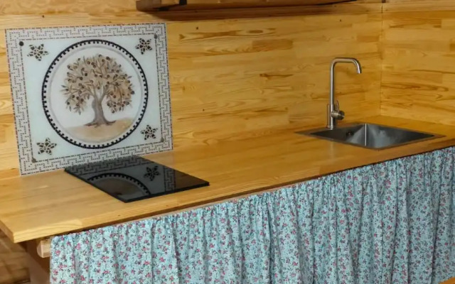 Частный дом Изба на бeрегу реки