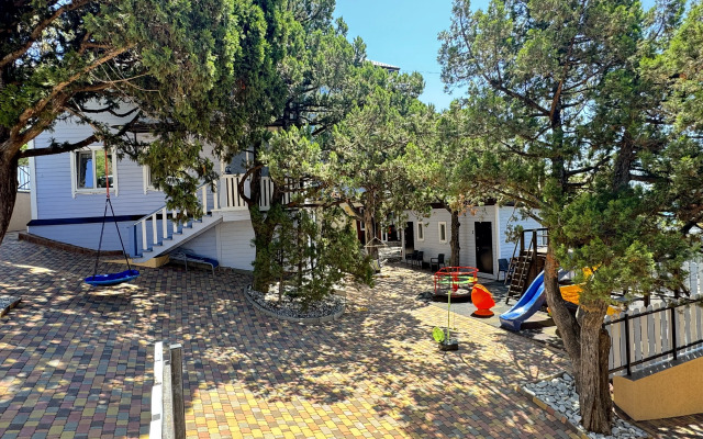 Отель Паруса