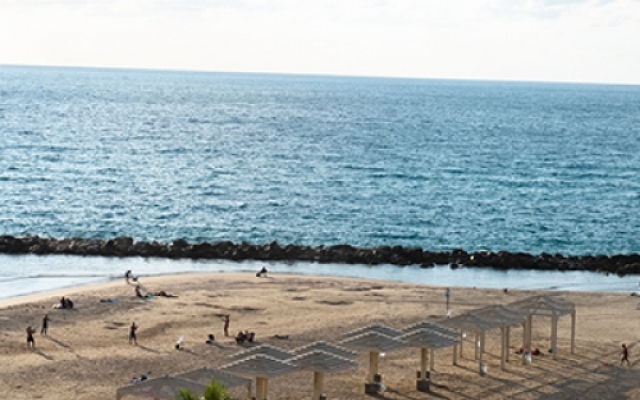 Luxury Suites by Notaly Ariel - Carmel Beach Apartments
