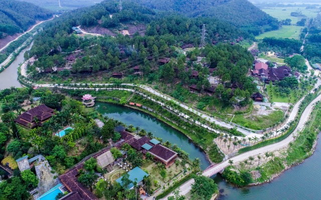 Sankofa Village Hill Resort and Spa Hotel