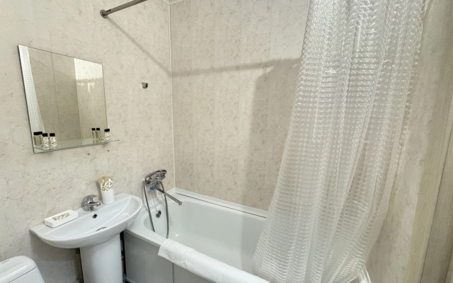 Flat Batasheva Apart