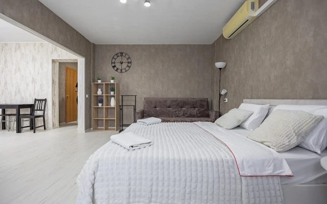 Апартаменты современная квартира рядом со стадионом