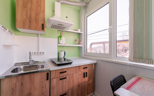 Квартира студия семейная уютная в частном доме в мкр. Кудепста