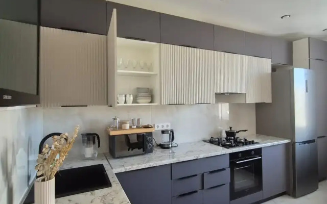 Loft Etazhi Apartment