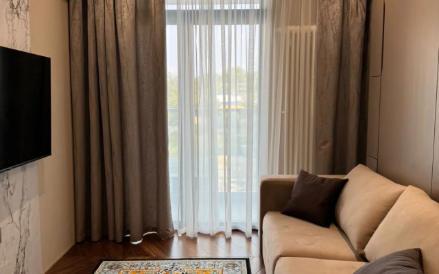 Апартаменты Высота 124 УК Атмосфера с видом на горы