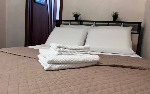 Квартира на Зварыгина 20