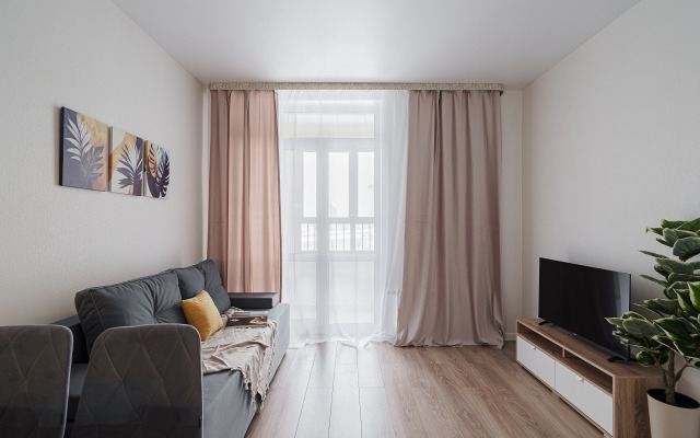 Квартира комфорт класса на 12-м этаже