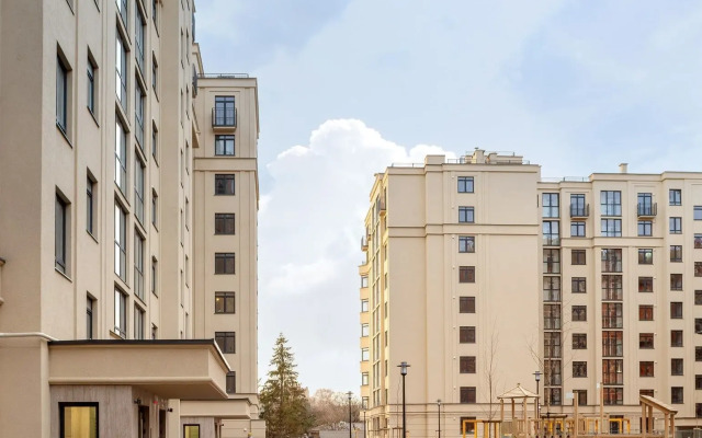 Yelena Flat