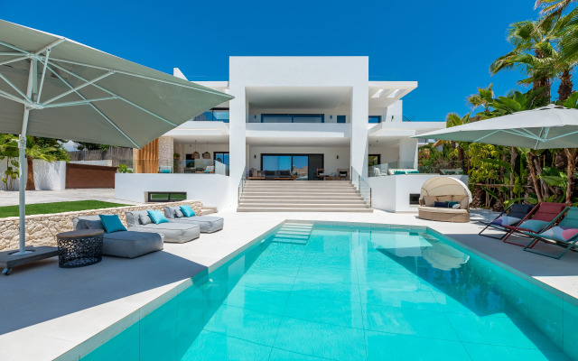 All About Villa Playas Andaluzas