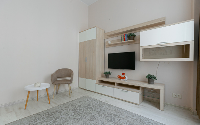 Апартаменты на Караванной