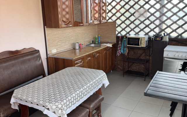 5 Guest House