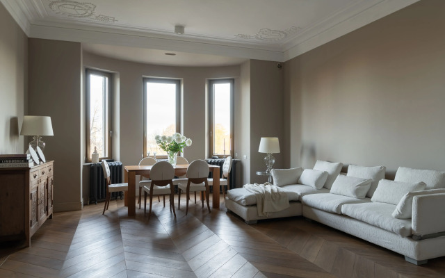 Апартаменты на Кронверкском проспекте с видом на Петропавловку