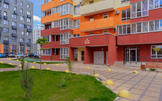 Lyuks Posutochno v Zhk Sosedi Flat