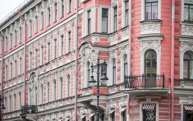 Квартира Студия в мансарде с видом у метро Чернышевская