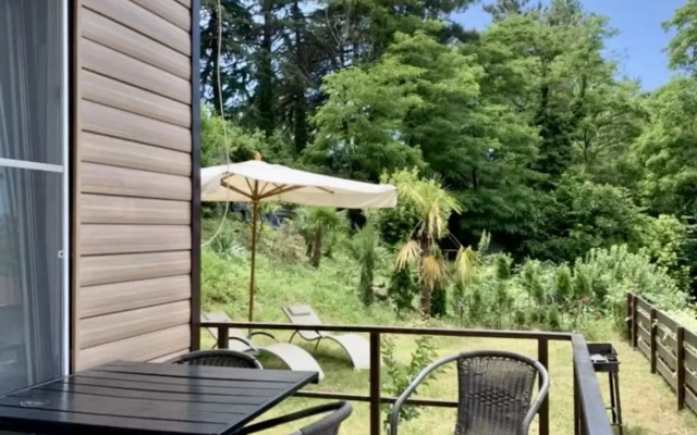 Uyutny Mini Dom Na Sochinskom Shosse Bungalow
