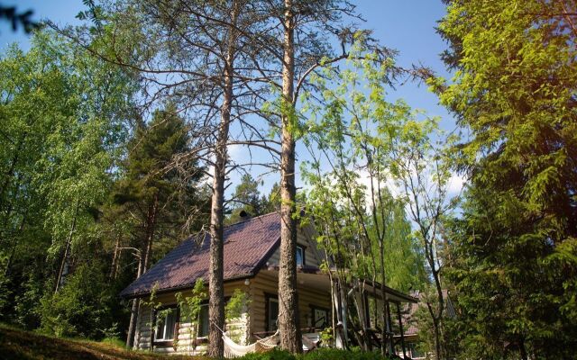 Rus Private House