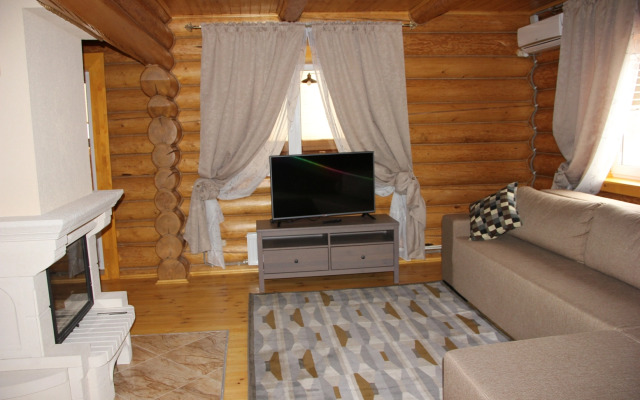 Частный дом коттедж с пятью комфортабельными спальнями