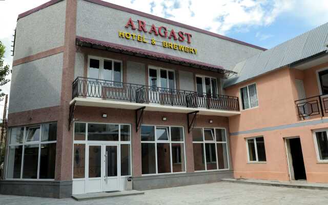 ARAGAST HOTEL & BREWERY пивоварня