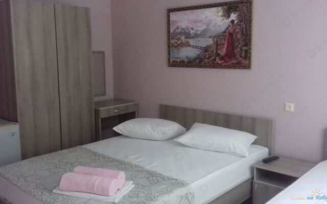 Usadba Agat Guest House