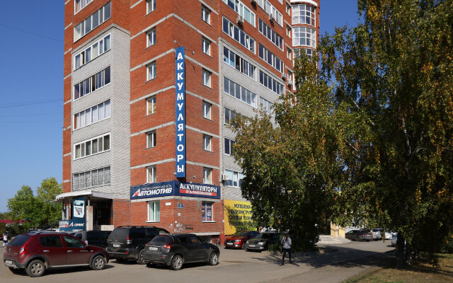 Good NIght Na Elizarovyih 56 Apartments