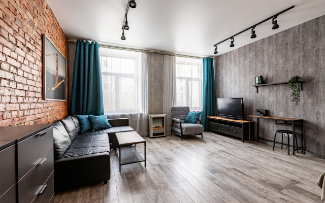 Квартира с Видом на Неву