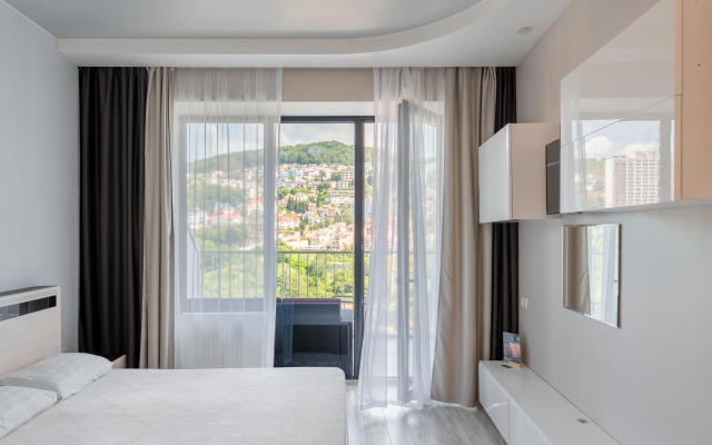 Апартаменты Студия с Просторной Террасой в ЖК Актер Гэлакси