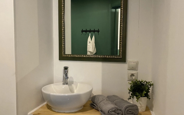 Апартаменты Серебрянический 2