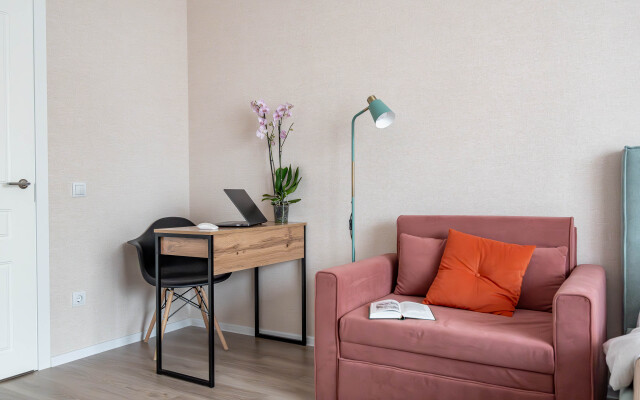 Lyubograd Vam Ochen Rad Flat