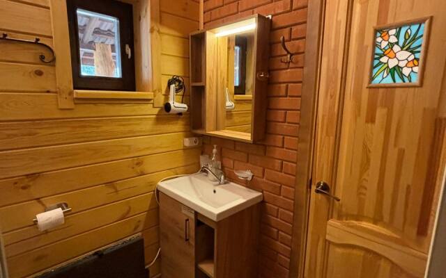 U Narochi Guest House