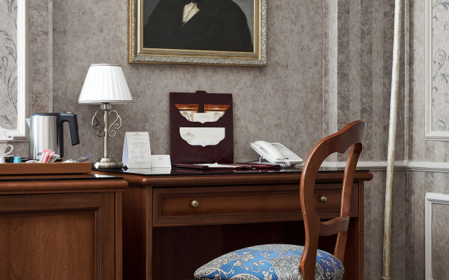 Ekaterina Hotel