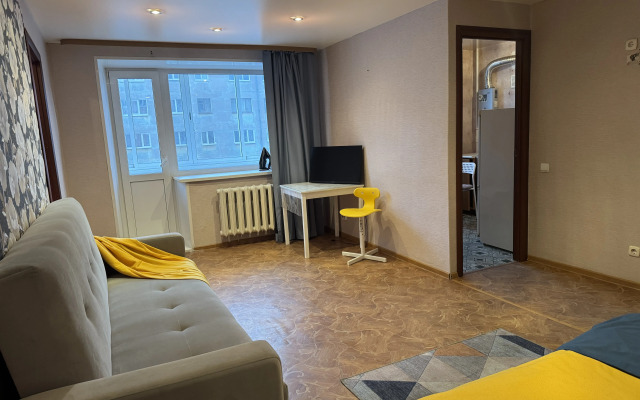 Квартира Кировград Центр на Свердлова 53 с Балконом