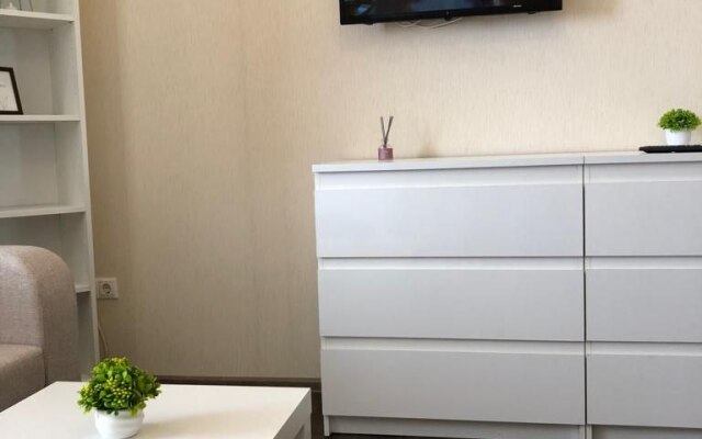 Na Ermolinskoy Flat