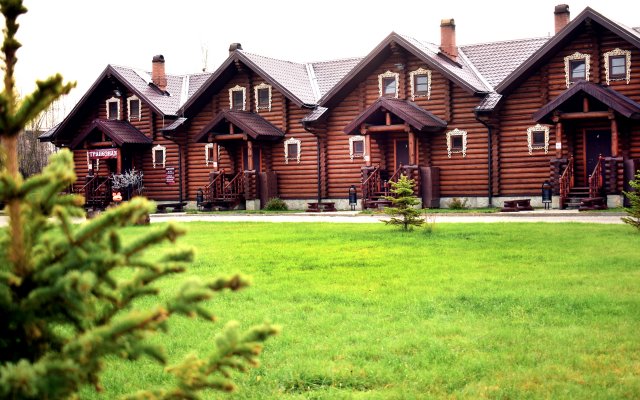 Korovnitskaya Sloboda Hotel