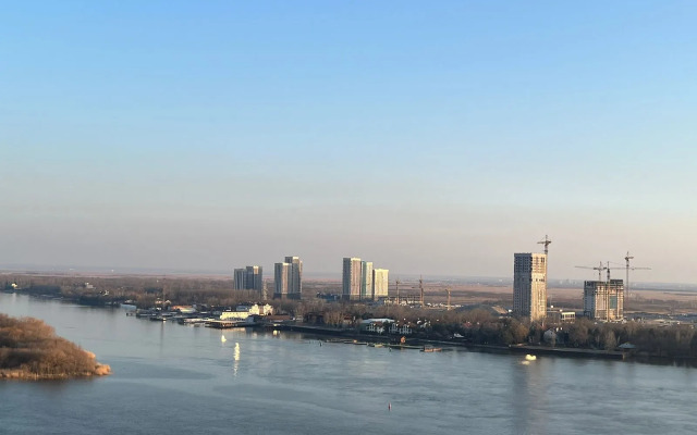 S PS4 v tsentre, ZHK Derzhavinskiy Apartments