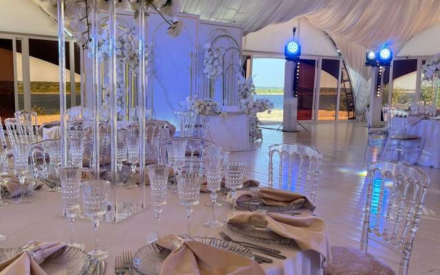 Отель Загородный Волга