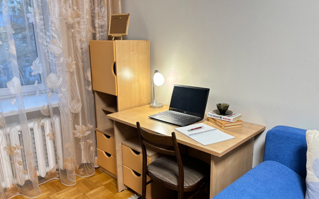 Tryokhkomnatnaya Kvartira Na Pushkinskoy Flat