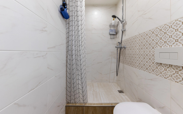 Dvuhurovnevaya S Parkovkoj V Tsentre Flat