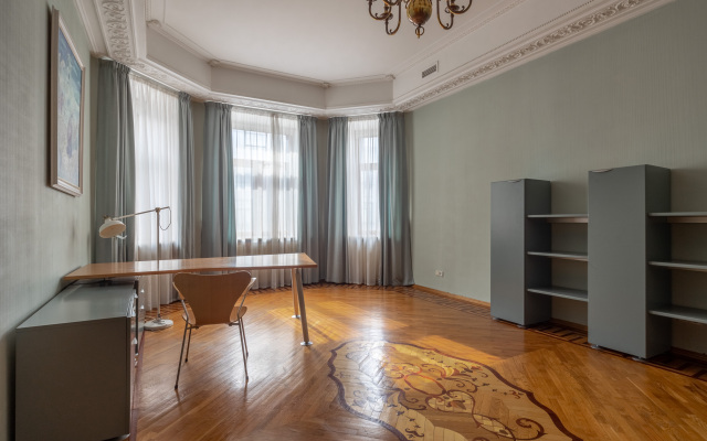 Mark Apart Petrogradsky Apartments