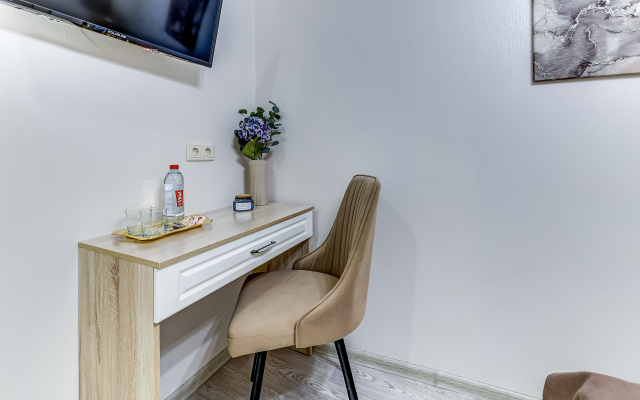 Mini-Hotel Living Quarters